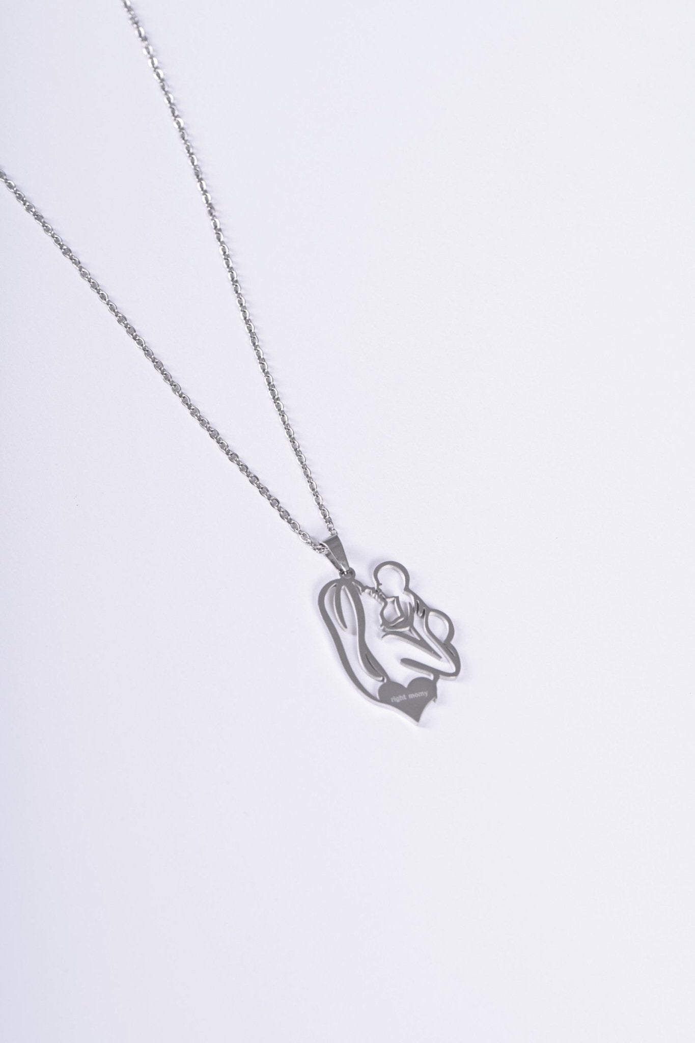 Mother and child pendant in silver — BALTO